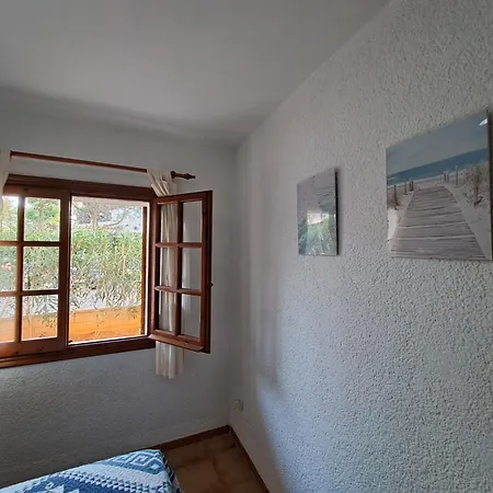 Planta Baja Urbanizacion Azahar Apartment